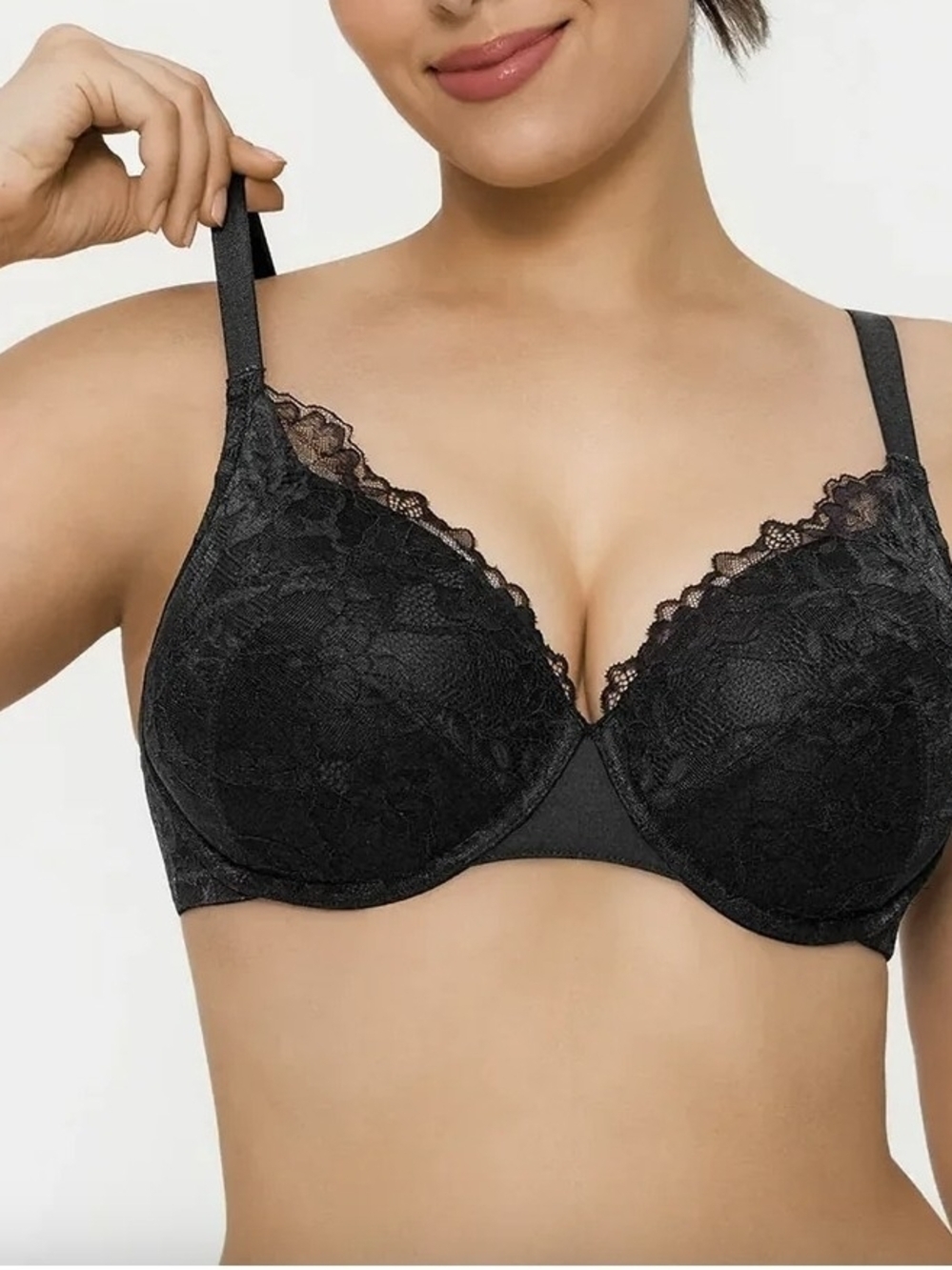Everyday Lace Underwire Bra in Black Size 38 DD